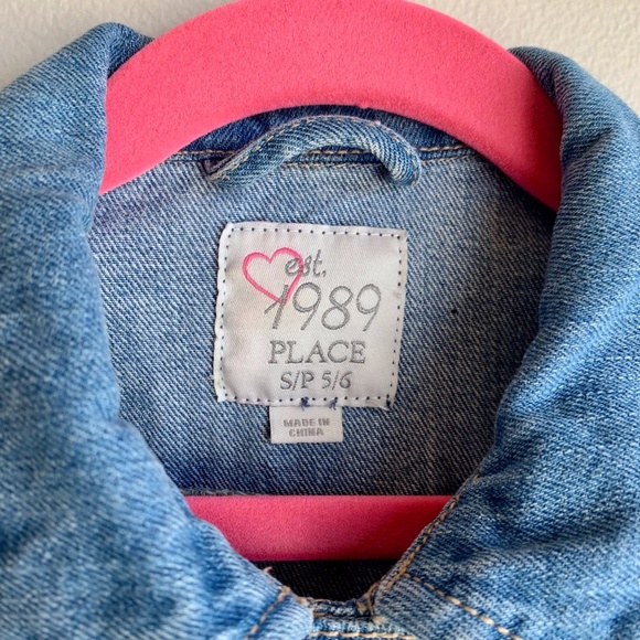 Children's Place Girls Denim Jacket with Gems SIZE S/P 5/4 - Picture 4 of 9